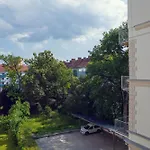 Leonart Living 22 *