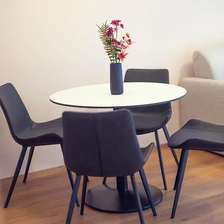 Appartement Leonart Living 22 *